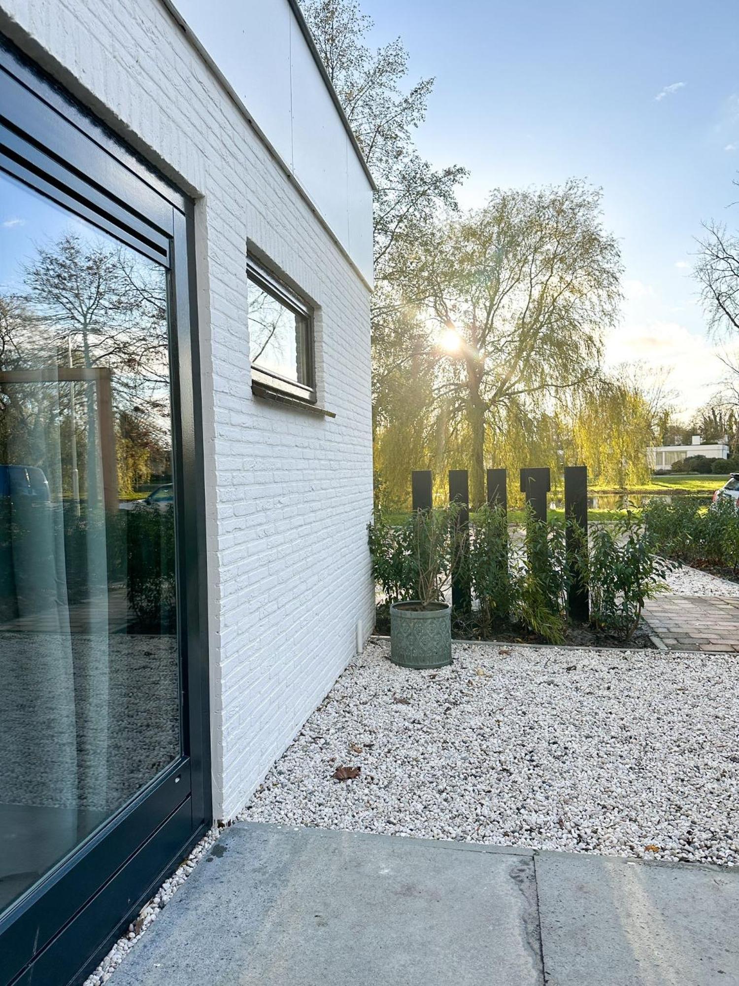 Bed & Breakfast Waterpoort - Incl Gratis Licht Ontbijt En Parking Sneek Exterior foto